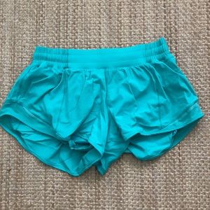 Lululemon Hotty Hot shorts
